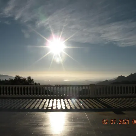 Magnifique Immense Terrasse Jacuzzi Prive Love hotel Frejus